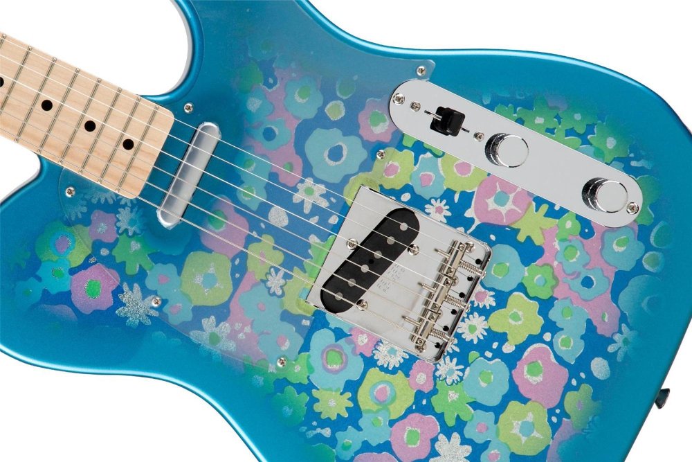 Amazon.co.jp: Fender MIJ Classic 69 テレキャスター ブルー